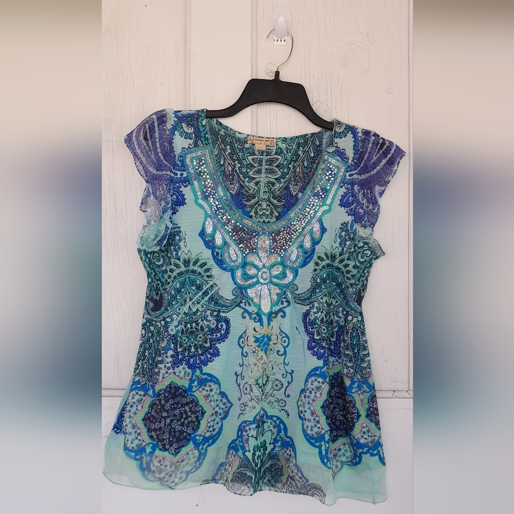 Energe World Wear 🐇Women's Top